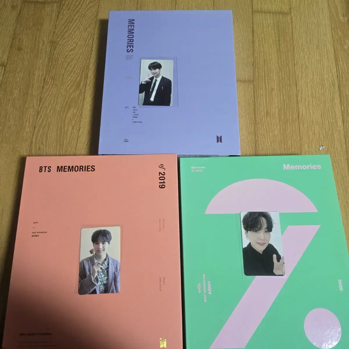 방탄 메모리즈 윤기 포카포함 풀셋양도.  bts suga