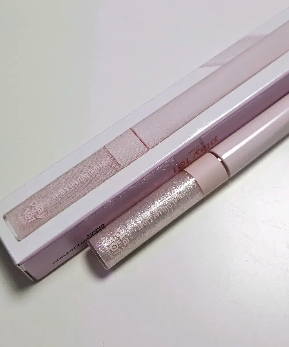 DAISO Etude House Play 101 Jewel Eyeliner Tears 01 Glittering Tears Fairy