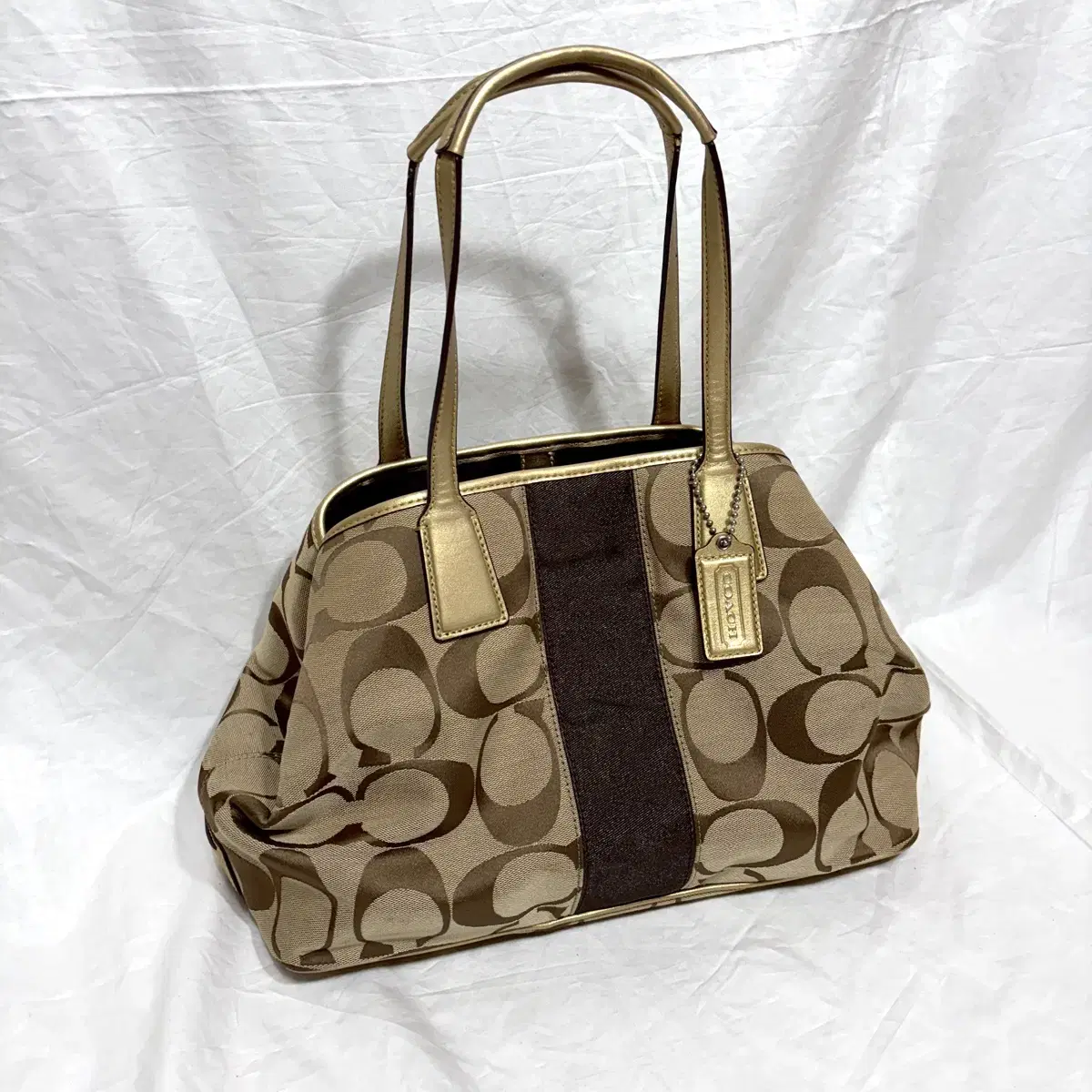 COACH handbag 코치 시그니처 골드 숄더백 가방