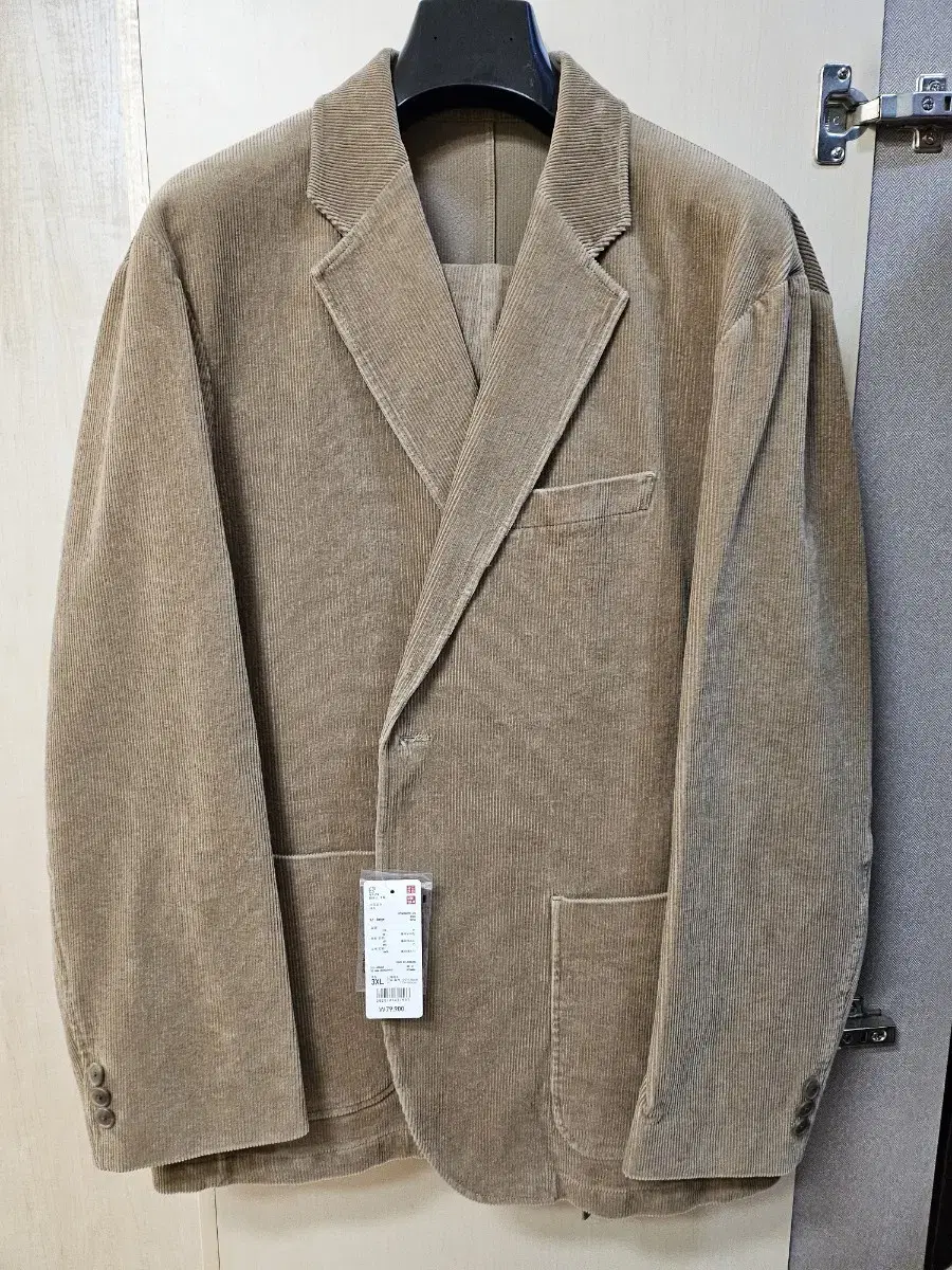 유니클로 코듀로이 셋업 (자켓 3XL, 바지 L)