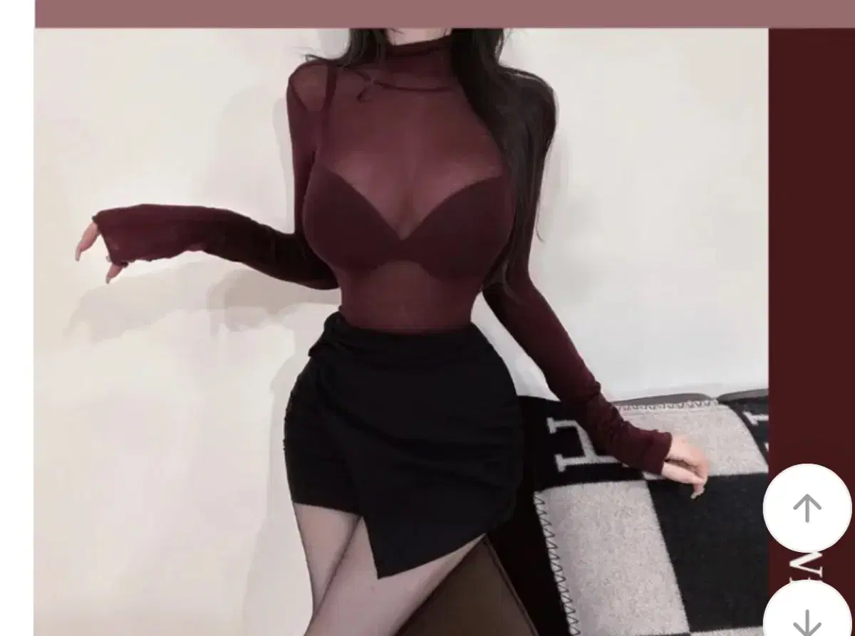 순느 ) 시스루 목폴라 티셔츠