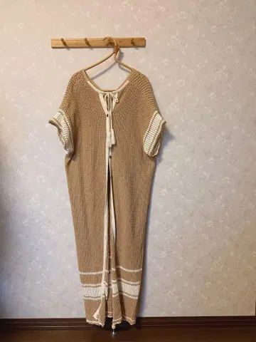 존블루 젬블루 베이지 니트 반팔 롱 원피스 겉옷