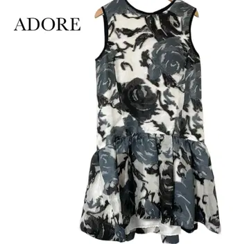 ADORE 어도어 실크 꽃무늬 슬리브리스 원피스 36 사이즈