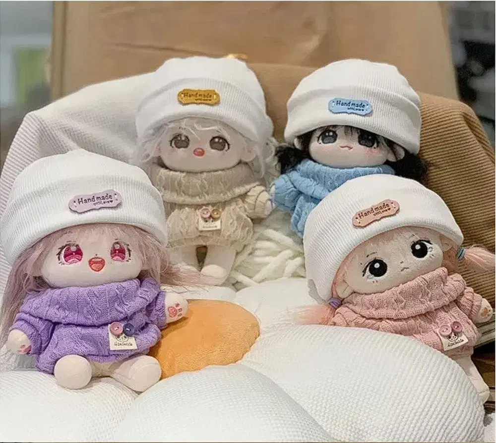 빅보스 나른한 스웨터 10cm 솜인형 옷 핑크/화이트 판매합니다