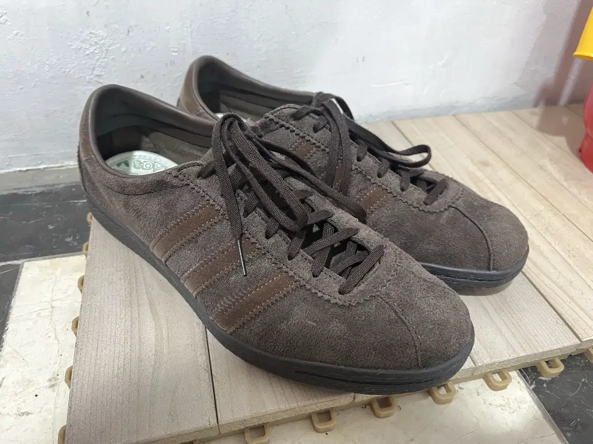 아디다스 토바코 Gruen GX6941 (275)