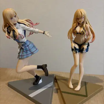 그 옷 갈아입히기 인형은 사랑에 빠진다 키타가와 마린