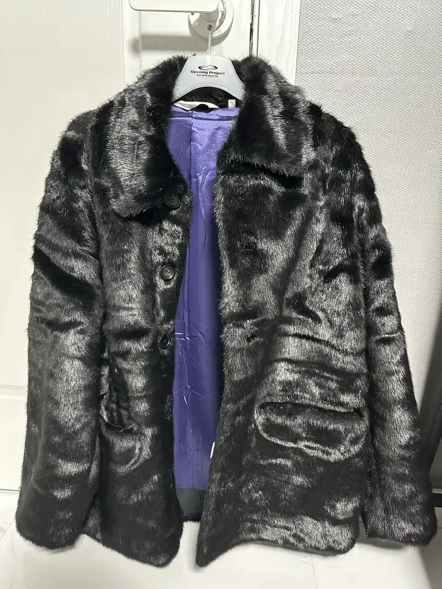 페치선데이 퍼 자켓 FAUX FUR COAT BLACK