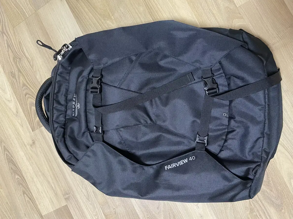 오스프리 페어뷰 40L 판매합니다