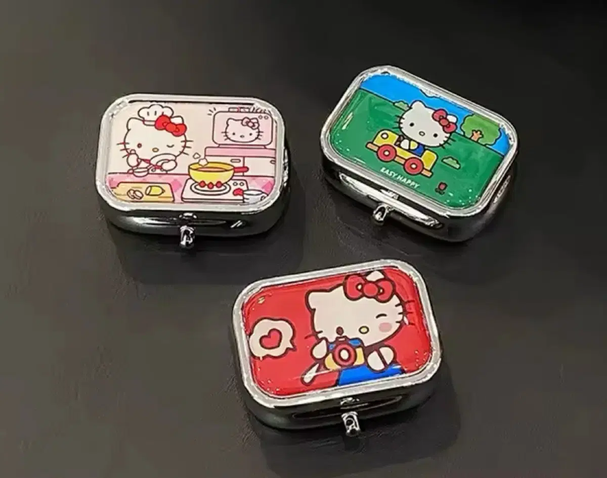 Sanrio Hello Kitty Accessory Mirror Case