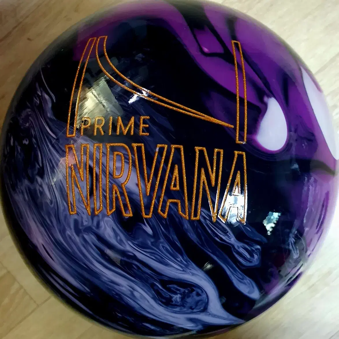 New bowling ball Optimum Idol Glow 15p on Bunjang Global Site.