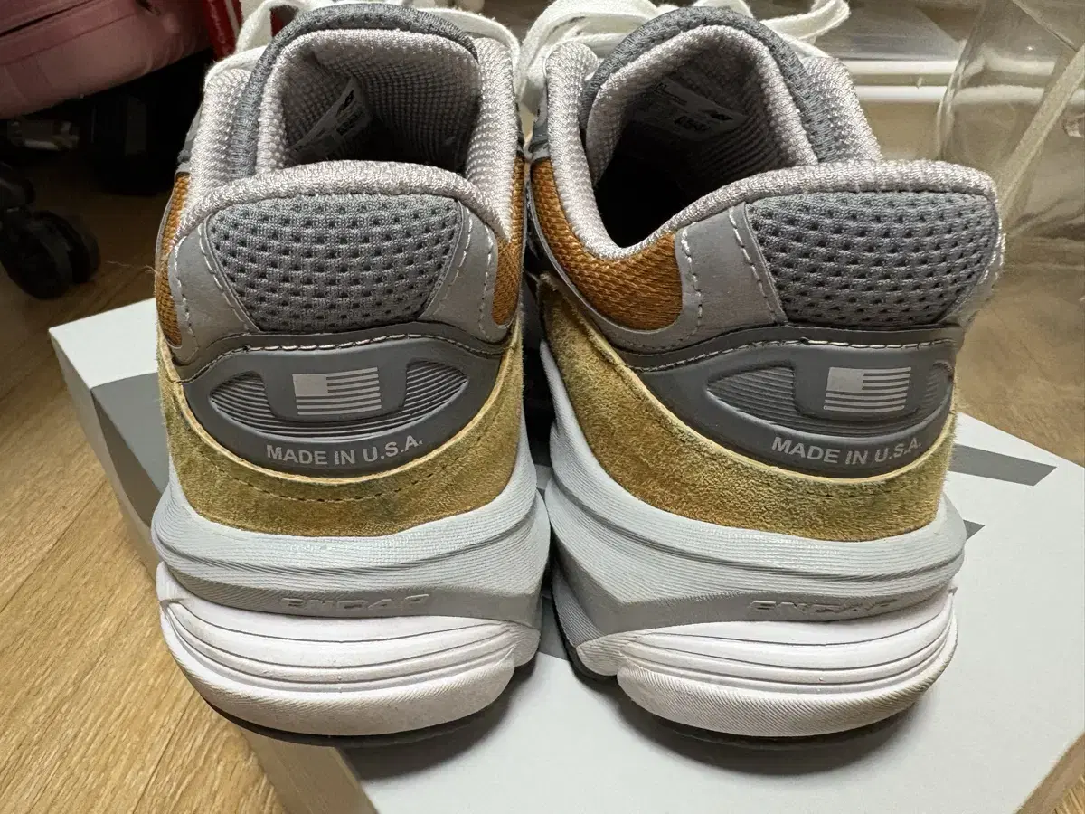 뉴발란스 990V6 메이드인 USA 워크웨어 그레이 280
