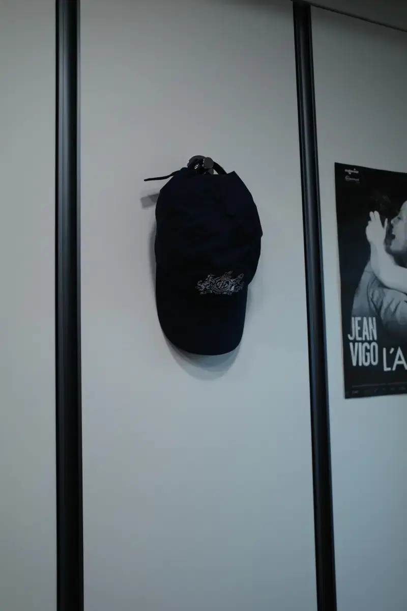 다니엘 시저 Daniel caesar cap