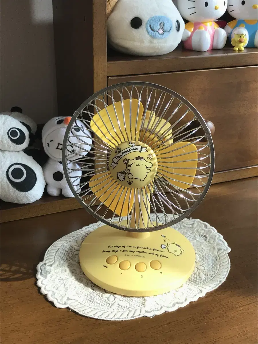 Classic Pom Pom Purin Mini Desk Fan