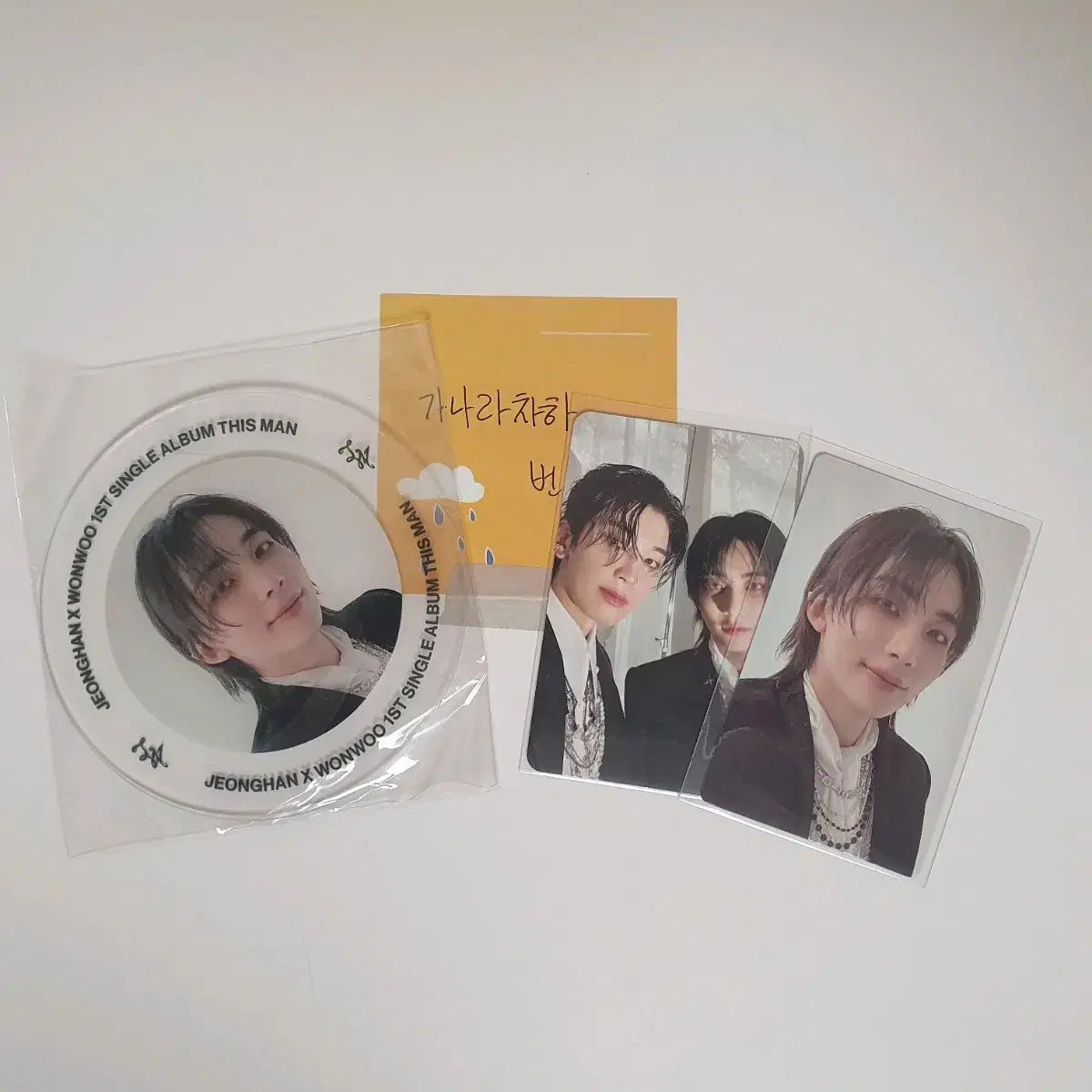 세븐틴 디스맨 앨범포함 윤정한 전원우 포카 코스터 판매합니다