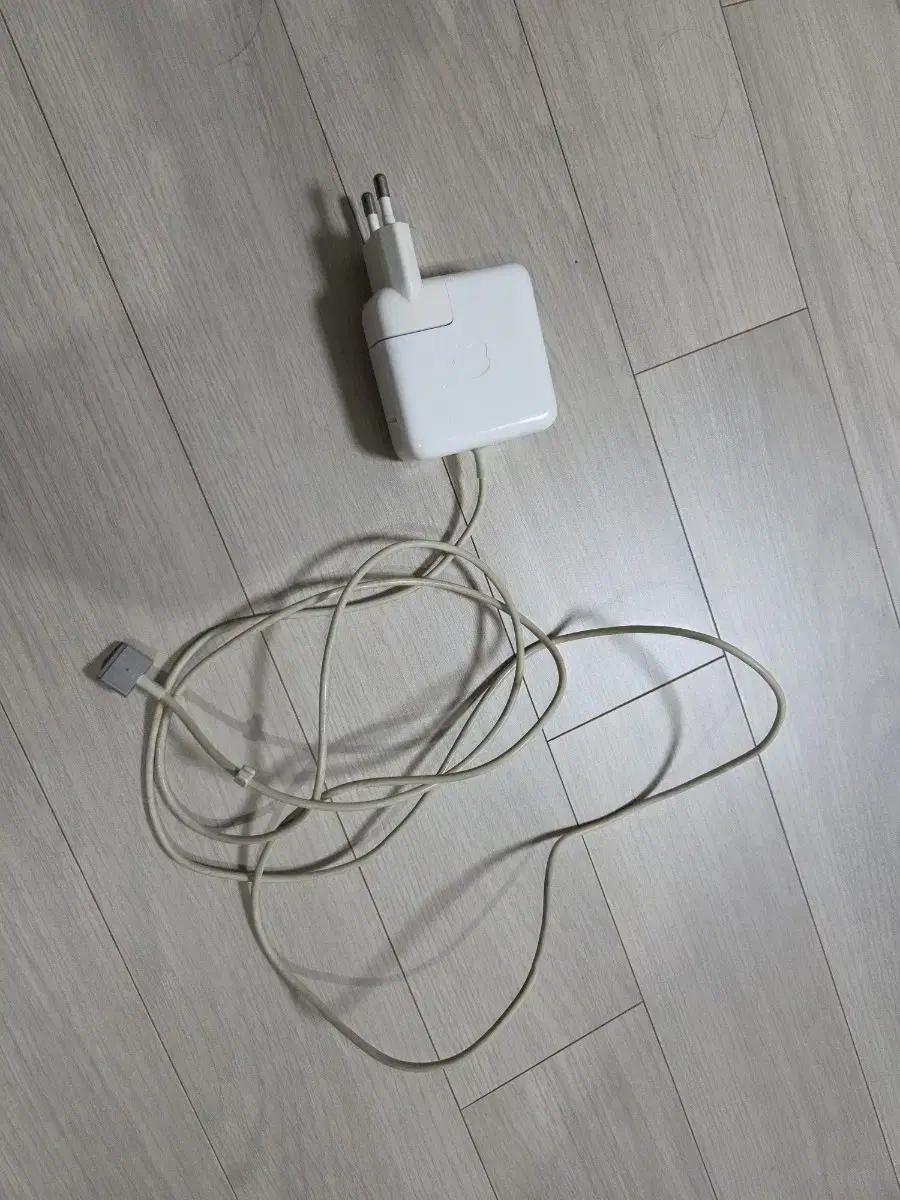 애플 맥북 정품 충전기 45w 맥세이프2