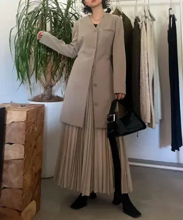 *새상품급* 아멜리 MANY WAY LAYERED PLEATS DRESS