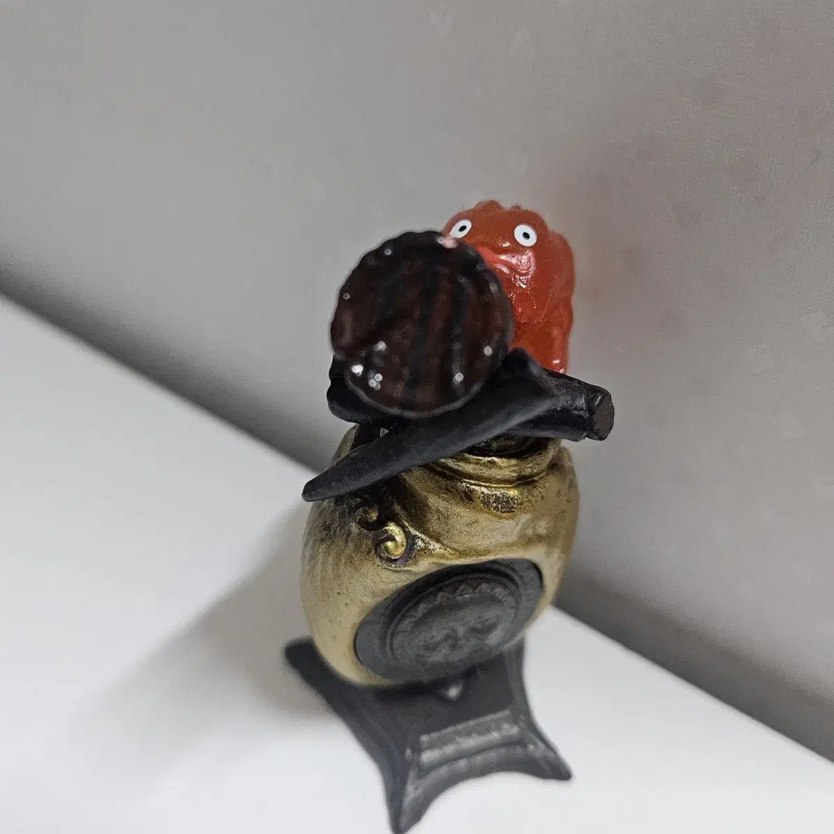 Ghibli Howl Calcifer Ring Stand