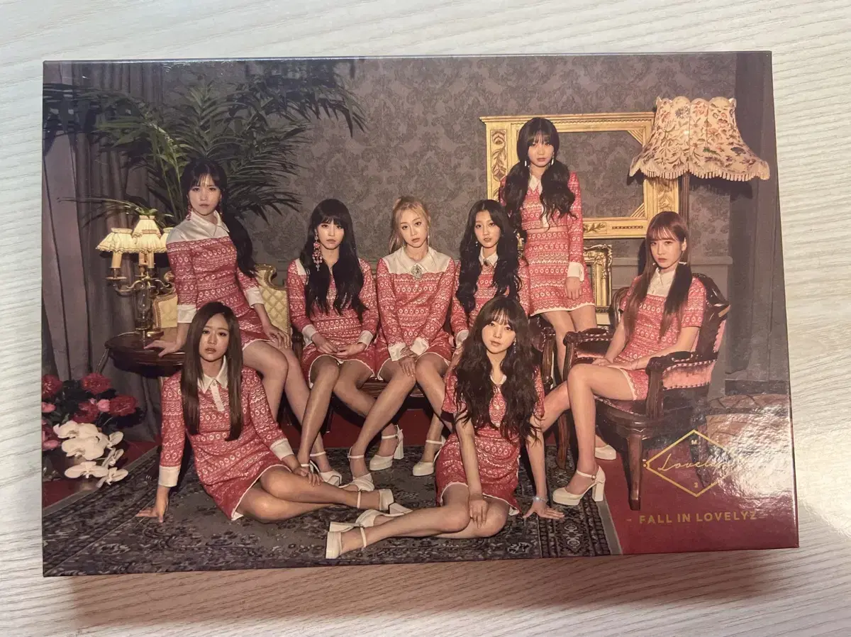 급처) 러블리즈 미니3집 앨범(포카,스티커포함)