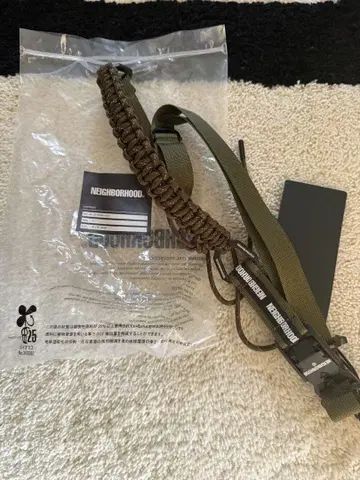 미사용 새상품 네이버후드 파라코드 벨트 올리브
