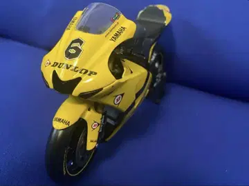 미니 챔피언스 1/12 야마하 YZR-M1 TECH3 타마다 마코토