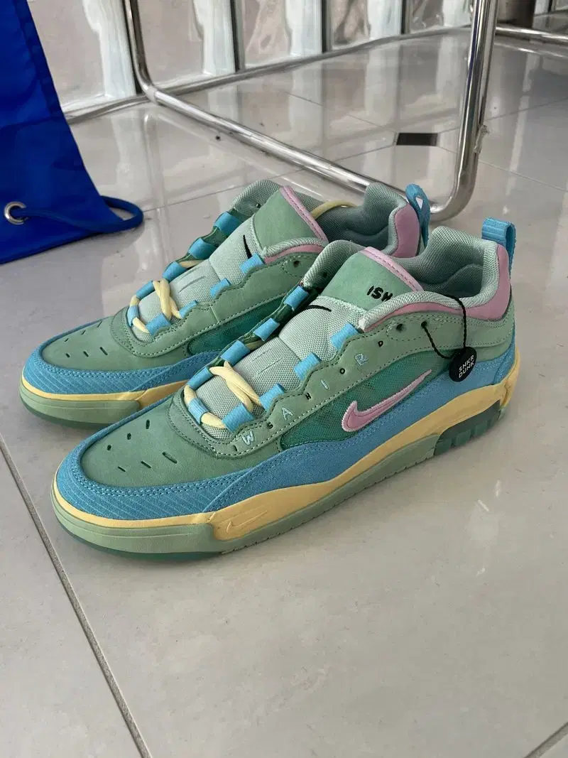 VERDY shoes
