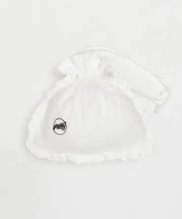 휴일 러플 파우치