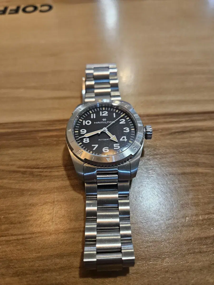 해밀턴 카키필드 익스페디션 37mm