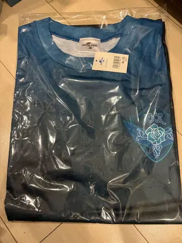 USJ Ado 대장 & 블루 로즈 대 티셔츠