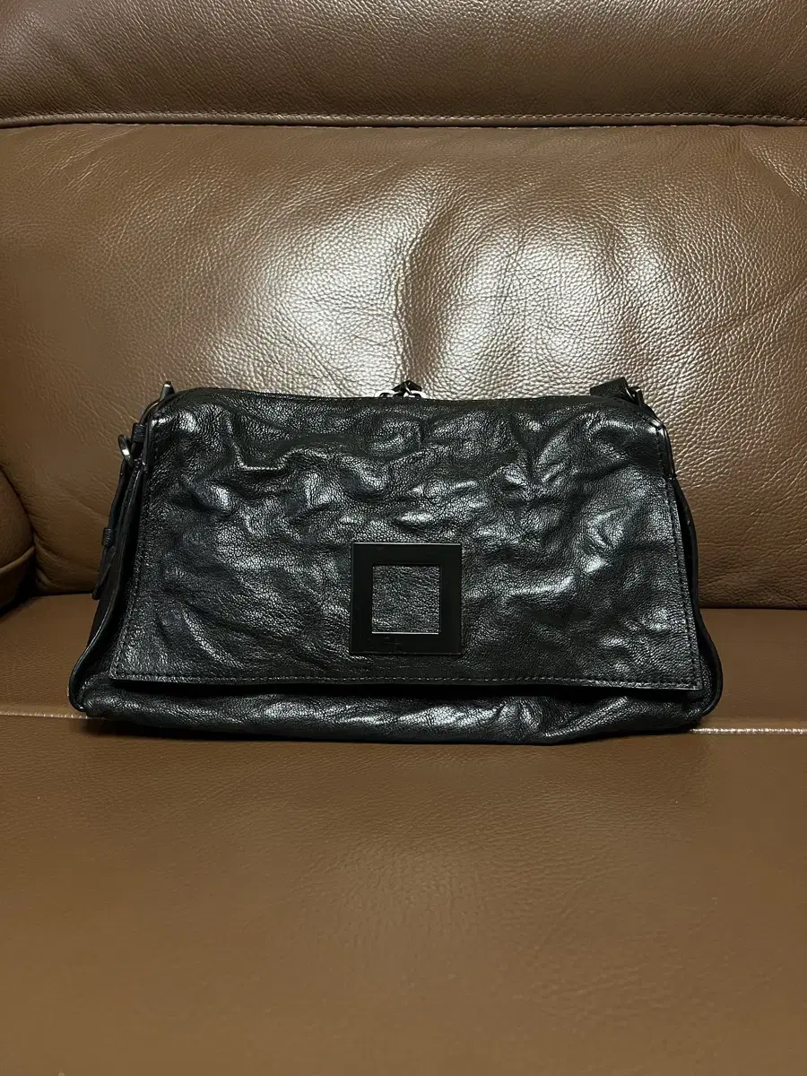 Lew & Lounge Toto Shoulder Bag