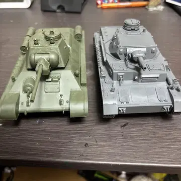 4호 전차 T 34 1/35 전차 프라모델 2종 세트