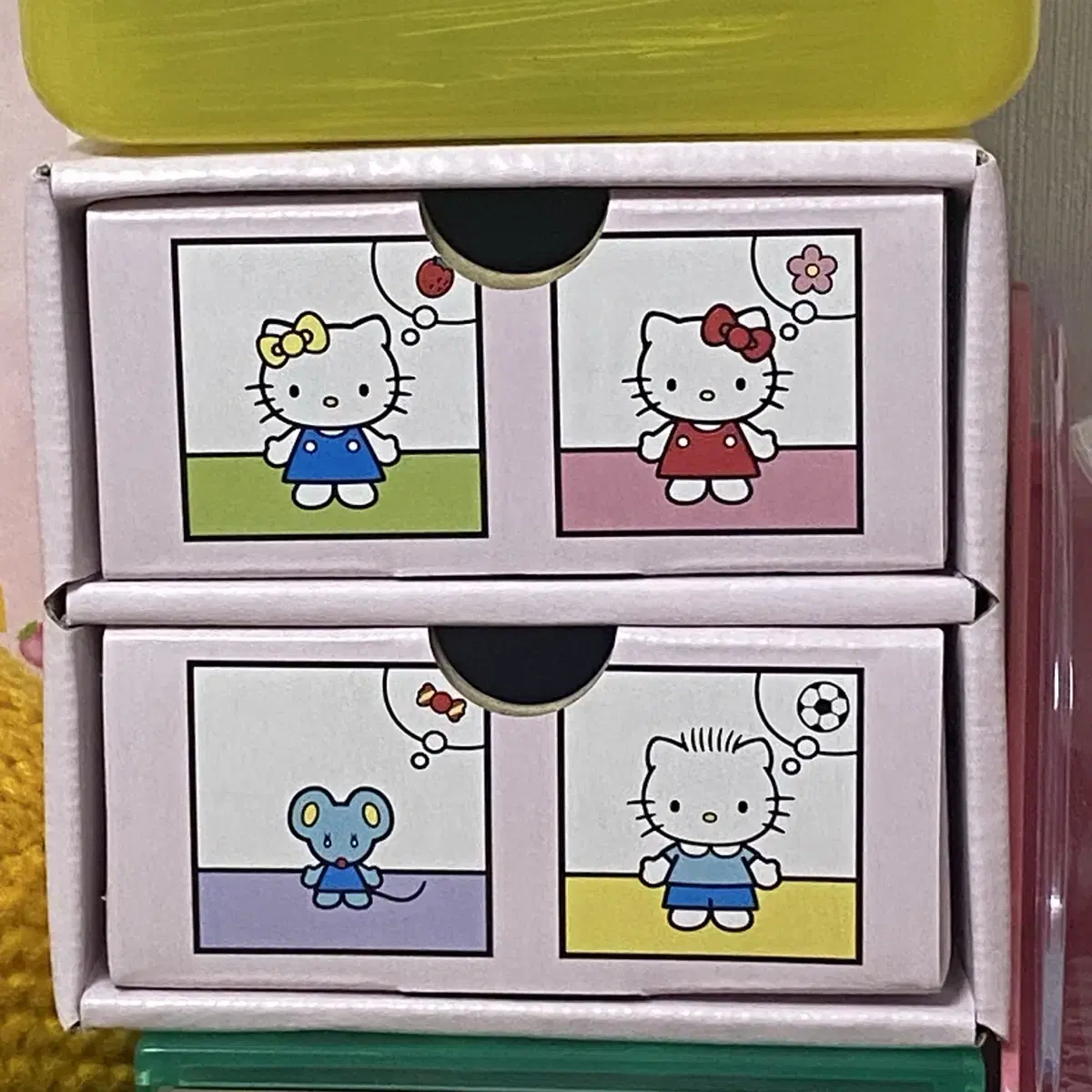 고전 키티와 프렌즈 종이 서랍
