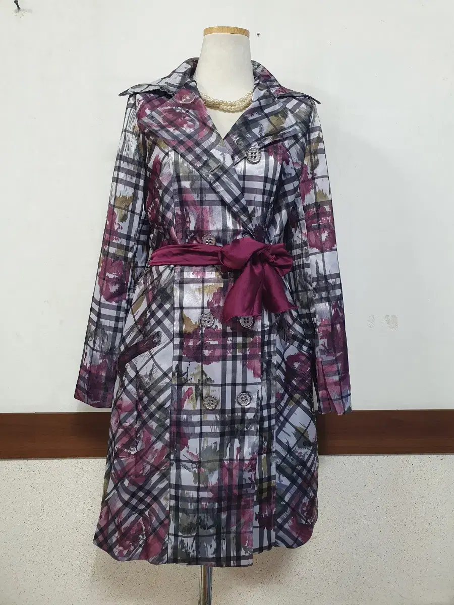 택ㅇ특가새)N5050 트렌치 코트.럭셔리.꽃무느.바람막이.