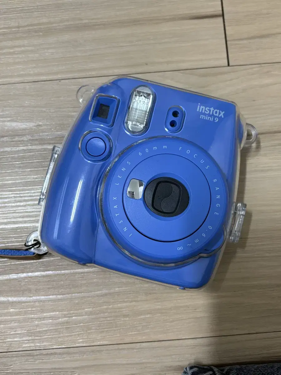 Quick sale) Instax Mini 9 polaroid Camera film