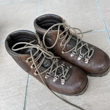 Vibram 마운틴 부츠 등산화 23.5
