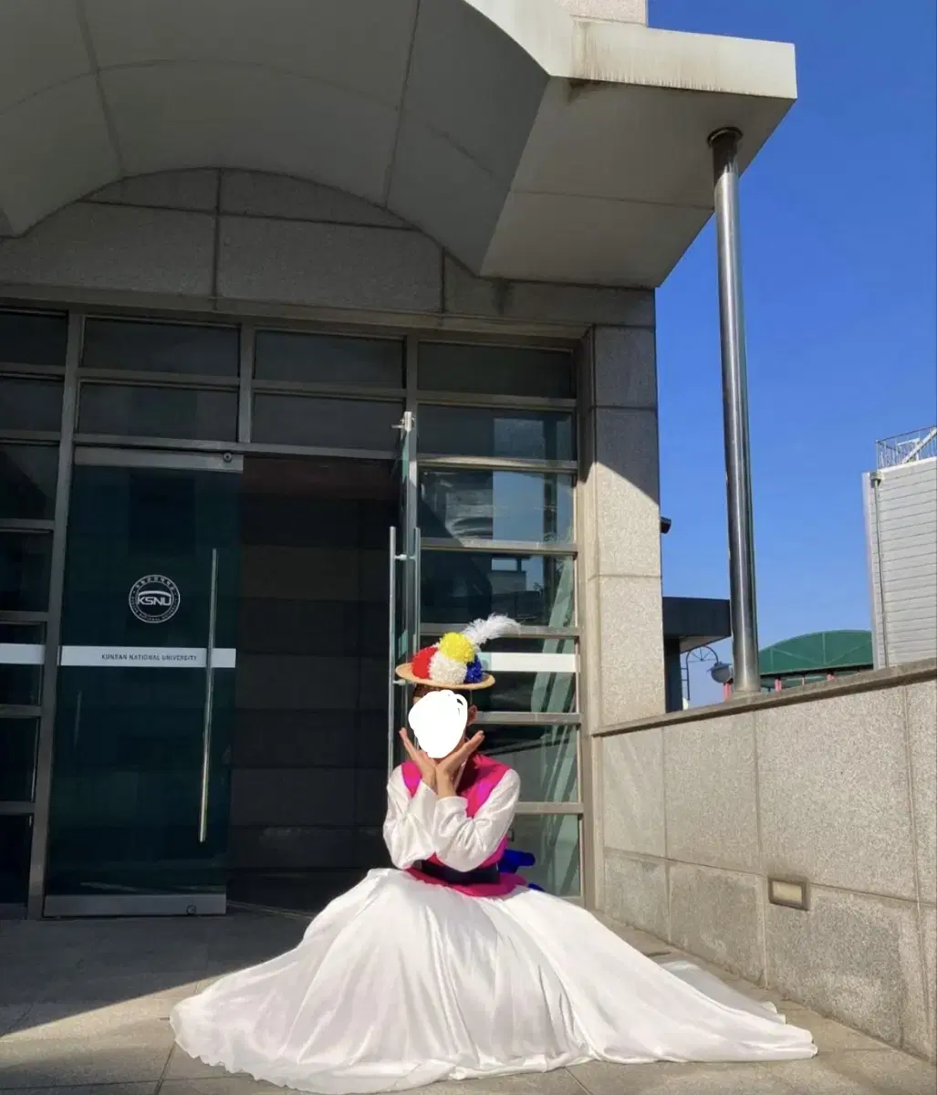Korean dance beokgu costume
