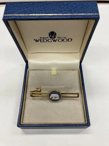 WEDGWOOD 웨지우드 넥타이핀 넥타이핀 박스 있음