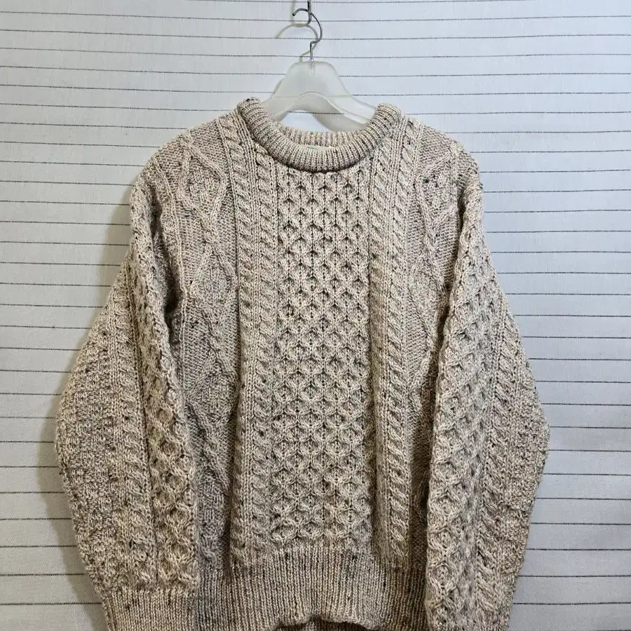 아란 크레포트 100%wool 니트