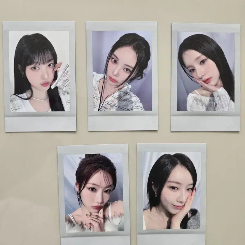 大人気の ARTMS ヒジン フォトカードセット LOONA K-POP・アジア