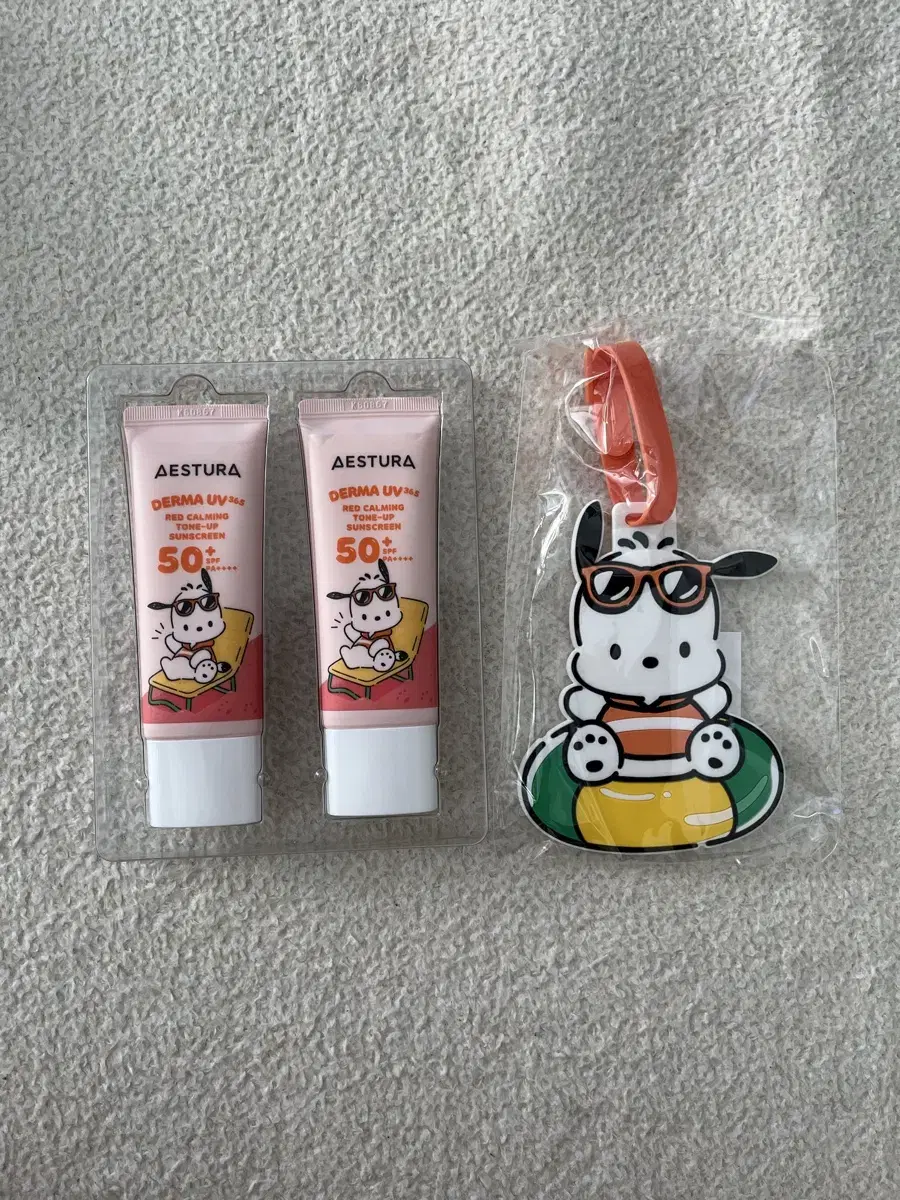 Aestura Tone-Up Sunscreen 40+40 (Luggage Tag)