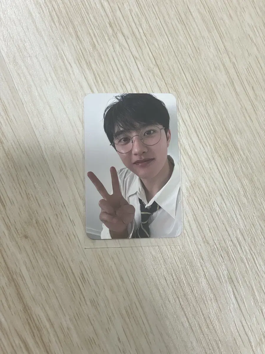 도경수 더마토리 포카