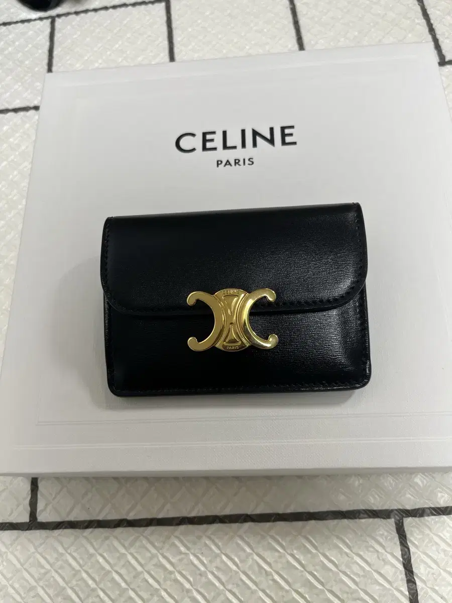 Sell new Seline card wallet