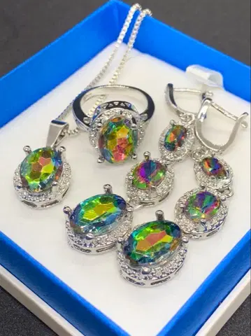 오로라 스톤 주얼리 세트