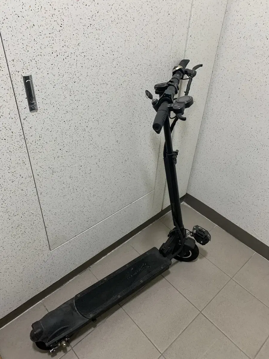 Nano Wheel Kickboard