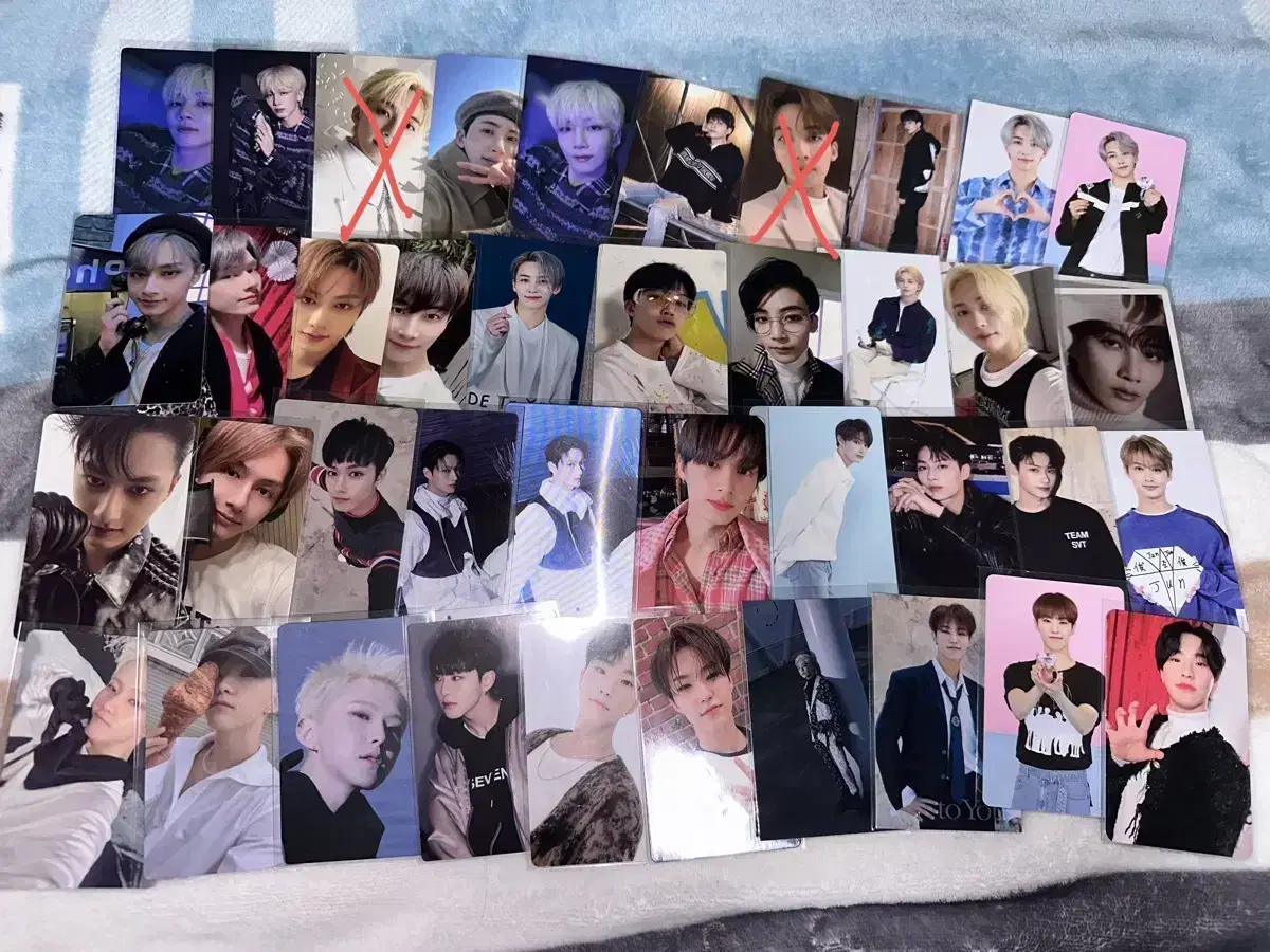 세븐틴 포토카드 포카 일괄 양도 200장
