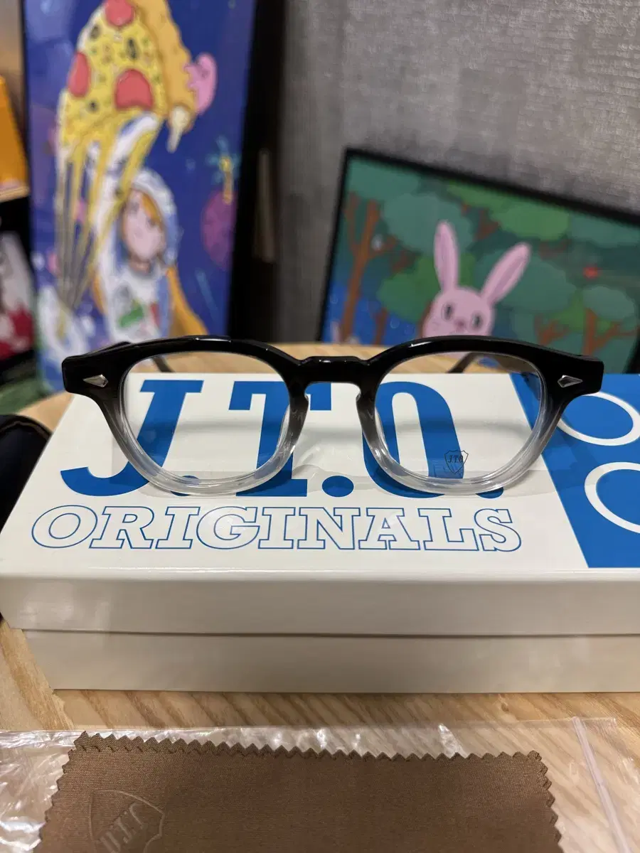 JTO AR 44-22 블랙 페이드