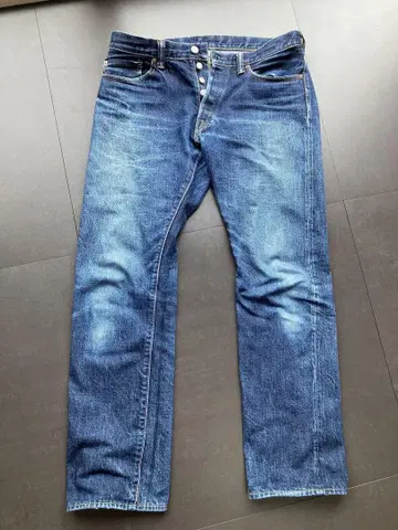 모모타로 청바지