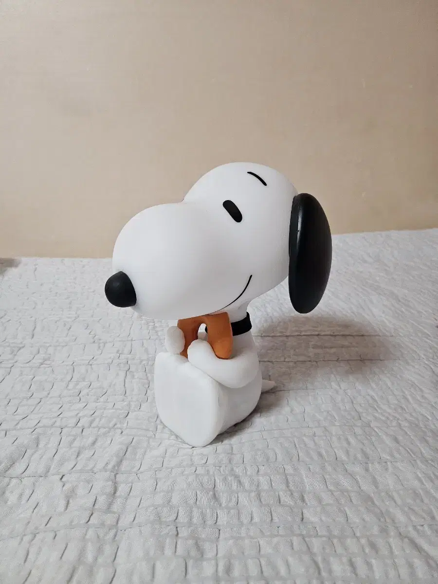 25cm 스누피 도넛 무드등 (정가 35000원)