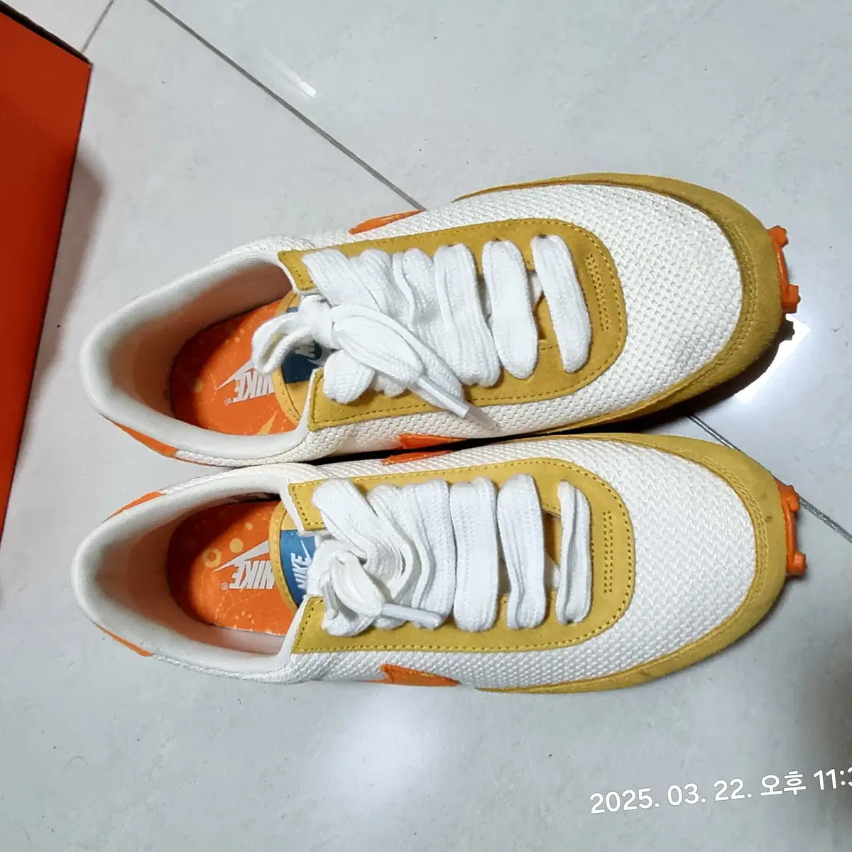 [나이키 데이브레이크 페이즐리 스우시 오렌지] 280 중고
