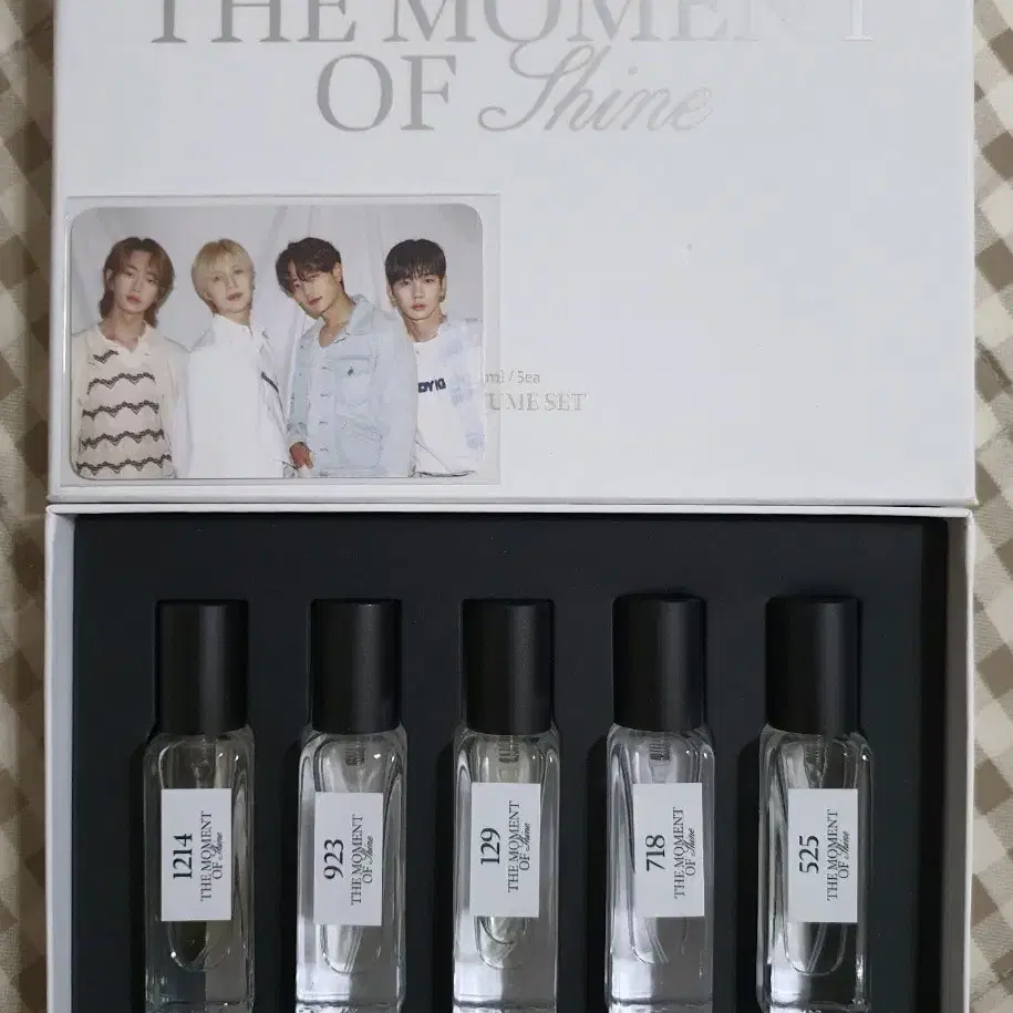 SHINEE | 샤이니 popup store, 15th Anniversary of Shinee