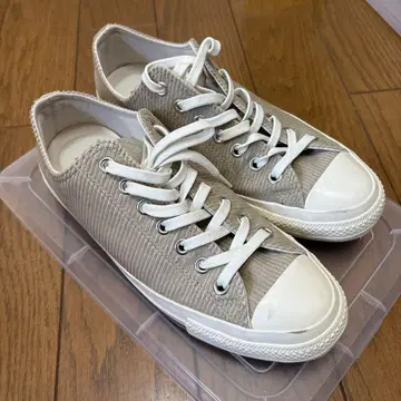 컨버스 베이지 코듀로이 스니커즈